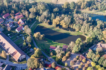 Quartier Neulauterburg in Lauterbourg dans le département Bas Rhin, France depuis l'avion