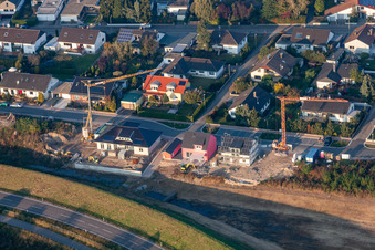 Forstlandallee à Jockgrim dans le département Rhénanie-Palatinat, Allemagne hors des airs