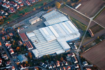 Vue oblique de Site de l'usine Kardex Remstar Produktion Deutschland GmbH Kardex-Platz à Bellheim dans le département Rhénanie-Palatinat, Allemagne