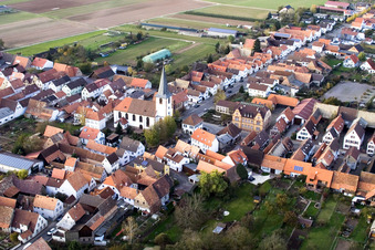 Ottersheim bei Landau dans le département Rhénanie-Palatinat, Allemagne depuis l'avion
