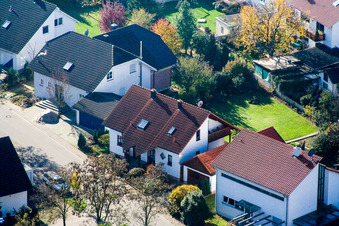 Rue Klingbach à Steinweiler dans le département Rhénanie-Palatinat, Allemagne vue d'en haut