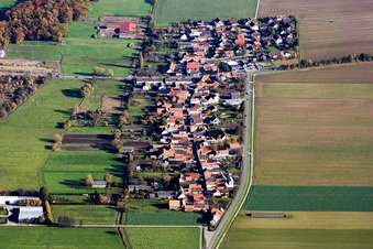 Photographie aérienne de Vue sur le village à le quartier Minderslachen in Kandel dans le département Rhénanie-Palatinat, Allemagne