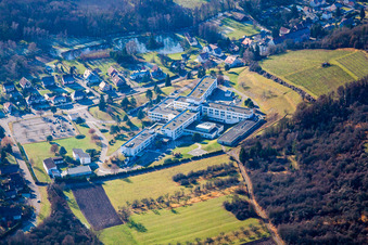 Vue aérienne de Hôpital à Wissembourg dans le département Bas Rhin, France