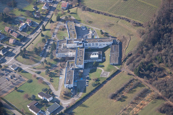 Vue aérienne de Hôpital à Wissembourg dans le département Bas Rhin, France