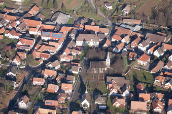 Enregistrement par drone de Steinseltz dans le département Bas Rhin, France