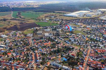 Vue aérienne de Copernicus-Gymnasium et Hieronymus-Nopp-Schule à Philippsburg dans le département Bade-Wurtemberg, Allemagne