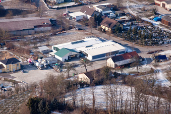 Vue aérienne de AVN GmbH, briqueterie Thomas Ullrich à le quartier Neuenbürg in Kraichtal dans le département Bade-Wurtemberg, Allemagne