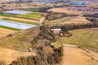 Enregistrement par drone de Moulin de Wanzheim à Rheinzabern dans le département Rhénanie-Palatinat, Allemagne