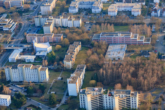 Vue aérienne de Ecole professionnelle Germersheim/Wörth, emplacement de Wörth à Wörth am Rhein dans le département Rhénanie-Palatinat, Allemagne