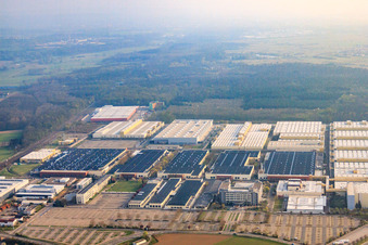 Photographie aérienne de Heidelberg Printing Machines AG à le quartier Frauenweiler in Wiesloch dans le département Bade-Wurtemberg, Allemagne