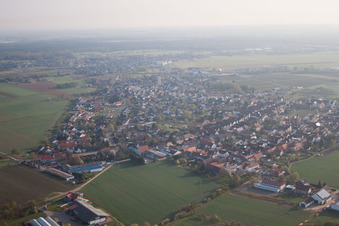 Quartier Lachen in Neustadt an der Weinstraße dans le département Rhénanie-Palatinat, Allemagne vue du ciel