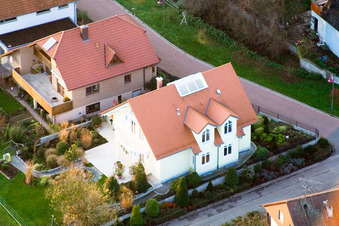 Vue aérienne de Liumourstr à Minfeld dans le département Rhénanie-Palatinat, Allemagne