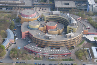 ZDF à le quartier Lerchenberg in Mainz dans le département Rhénanie-Palatinat, Allemagne vue du ciel
