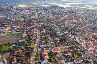 Vue oblique de Vue de la ville depuis le nord à Lambsheim dans le département Rhénanie-Palatinat, Allemagne
