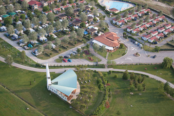 Image drone de Caorle dans le département Metropolitanstadt Venedig, Italie
