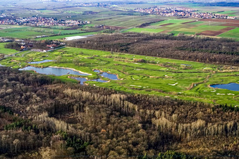 Image drone de Club de golf Landgut Dreihof SÜW à le quartier Dreihof in Essingen dans le département Rhénanie-Palatinat, Allemagne