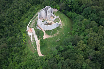 Toppo dans le département Frioul-Vénétie Julienne, Italie depuis l'avion