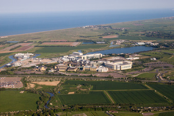 Vue aérienne de Site de l'usine du producteur de produits chimiques Pfizer Ltd et Discovery Park à Sandwich dans le département Angleterre, Grande Bretagne