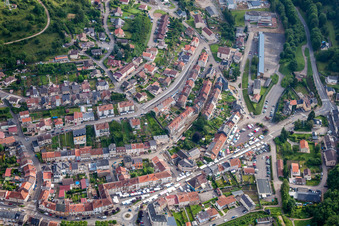 Photographie aérienne de Vue des rues et des maisons dans les quartiers résidentiels à Ottange dans le département Moselle, France