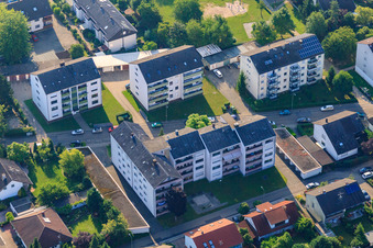 Vue aérienne de Röntgenstr à Kandel dans le département Rhénanie-Palatinat, Allemagne