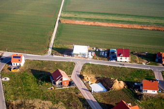 Vue aérienne de Nouvelle zone de développement NE, Frühmesserweg à le quartier Schaidt in Wörth am Rhein dans le département Rhénanie-Palatinat, Allemagne