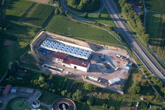 Chantier de construction de la centrale géothermique de la centrale de cogénération Géothermie sur l'A65 à Insheim dans le département Rhénanie-Palatinat, Allemagne hors des airs