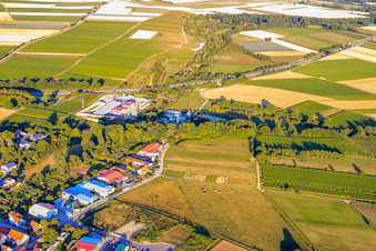 Centrale géothermique de Pfalzwerke geofuture GmbH à Insheim sur l'A65 à Insheim dans le département Rhénanie-Palatinat, Allemagne hors des airs