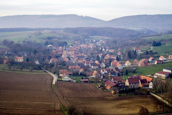Vue aérienne de Drachenbronn-Birlenbach dans le département Bas Rhin, France