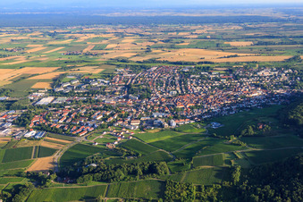 Photographie aérienne de Vue de la ville depuis le nord-ouest à Bad Bergzabern dans le département Rhénanie-Palatinat, Allemagne