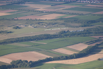 Vue aérienne de Site de vol à voile d'Ebenberg à Landau in der Pfalz dans le département Rhénanie-Palatinat, Allemagne