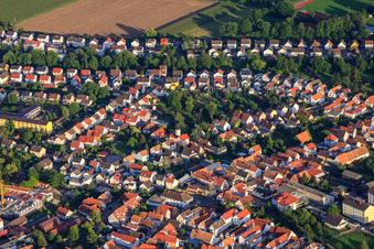 Vue aérienne de Rue Lützelhorst à Herxheim bei Landau dans le département Rhénanie-Palatinat, Allemagne
