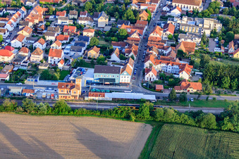 Photographie aérienne de Gare ferroviaire à Rülzheim dans le département Rhénanie-Palatinat, Allemagne