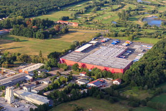 Vue aérienne de Centre logistique HORNBACH Essingen I à le quartier Dreihof in Essingen dans le département Rhénanie-Palatinat, Allemagne