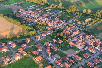 Vue aérienne de Chemin de Knittelsheim à Herxheimweyher dans le département Rhénanie-Palatinat, Allemagne