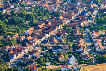 Vue oblique de Rappengasse à Rheinzabern dans le département Rhénanie-Palatinat, Allemagne