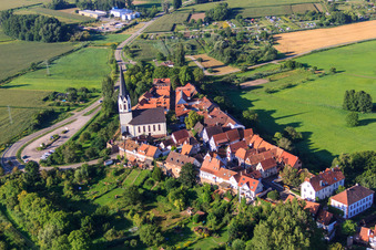 Hinterstädel vu du nord à Jockgrim dans le département Rhénanie-Palatinat, Allemagne depuis l'avion