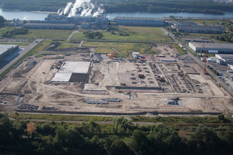 Zone industrielle d'Oberwald à Wörth am Rhein dans le département Rhénanie-Palatinat, Allemagne depuis l'avion