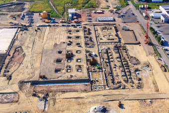 Vue aérienne de Chantier de construction de MEG Wörth am Rhein GmbH dans la zone industrielle d'Oberwald à Wörth am Rhein dans le département Rhénanie-Palatinat, Allemagne