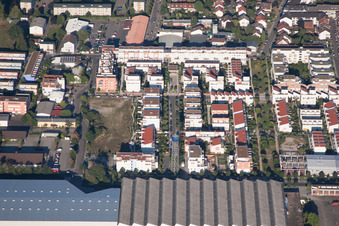 Quartier Rohrbach in Heidelberg dans le département Bade-Wurtemberg, Allemagne du point de vue du drone