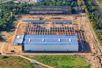 Vue aérienne de Chantier de construction du nouveau bâtiment Decathlon Schwetzingen à Schwetzingen dans le département Bade-Wurtemberg, Allemagne
