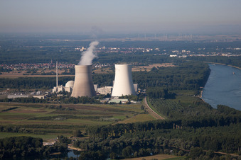 Vue aérienne de Centrale nucléaire Philippsburg à Philippsburg dans le département Bade-Wurtemberg, Allemagne