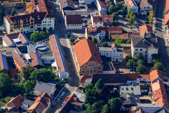 Vue aérienne de Maison de retraite St. Francis et Leo's Stage avec Bite à Philippsburg dans le département Bade-Wurtemberg, Allemagne