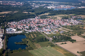 Quartier Rheinsheim in Philippsburg dans le département Bade-Wurtemberg, Allemagne vue du ciel