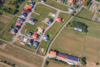 Image drone de Nouvelle zone de développement à Tabakfeld à Hatzenbühl dans le département Rhénanie-Palatinat, Allemagne