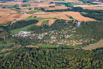 Vue aérienne de Kappellenberg à le quartier Döffingen in Grafenau dans le département Bade-Wurtemberg, Allemagne
