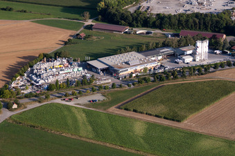 Vue aérienne de Quincaillerie Kömpf Baufachmarkt GmbH à le quartier Darmsheim in Sindelfingen dans le département Bade-Wurtemberg, Allemagne