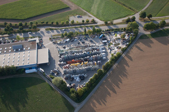 Mühlackerstraße, entreprise Kömpf à le quartier Darmsheim in Sindelfingen dans le département Bade-Wurtemberg, Allemagne depuis l'avion