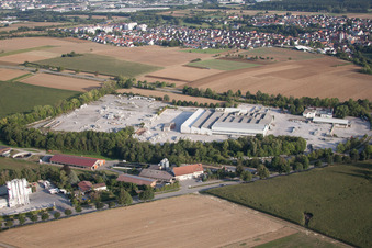 Carrière Sindelfingen-Darmsheim à le quartier Darmsheim in Sindelfingen dans le département Bade-Wurtemberg, Allemagne d'en haut