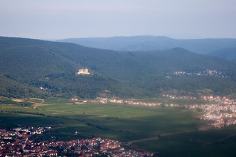 Château de Hambach à le quartier Hambach an der Weinstraße in Neustadt an der Weinstraße dans le département Rhénanie-Palatinat, Allemagne d'en haut