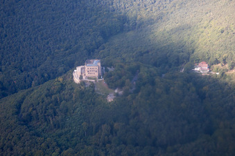Quartier Hambach an der Weinstraße in Neustadt an der Weinstraße dans le département Rhénanie-Palatinat, Allemagne depuis l'avion